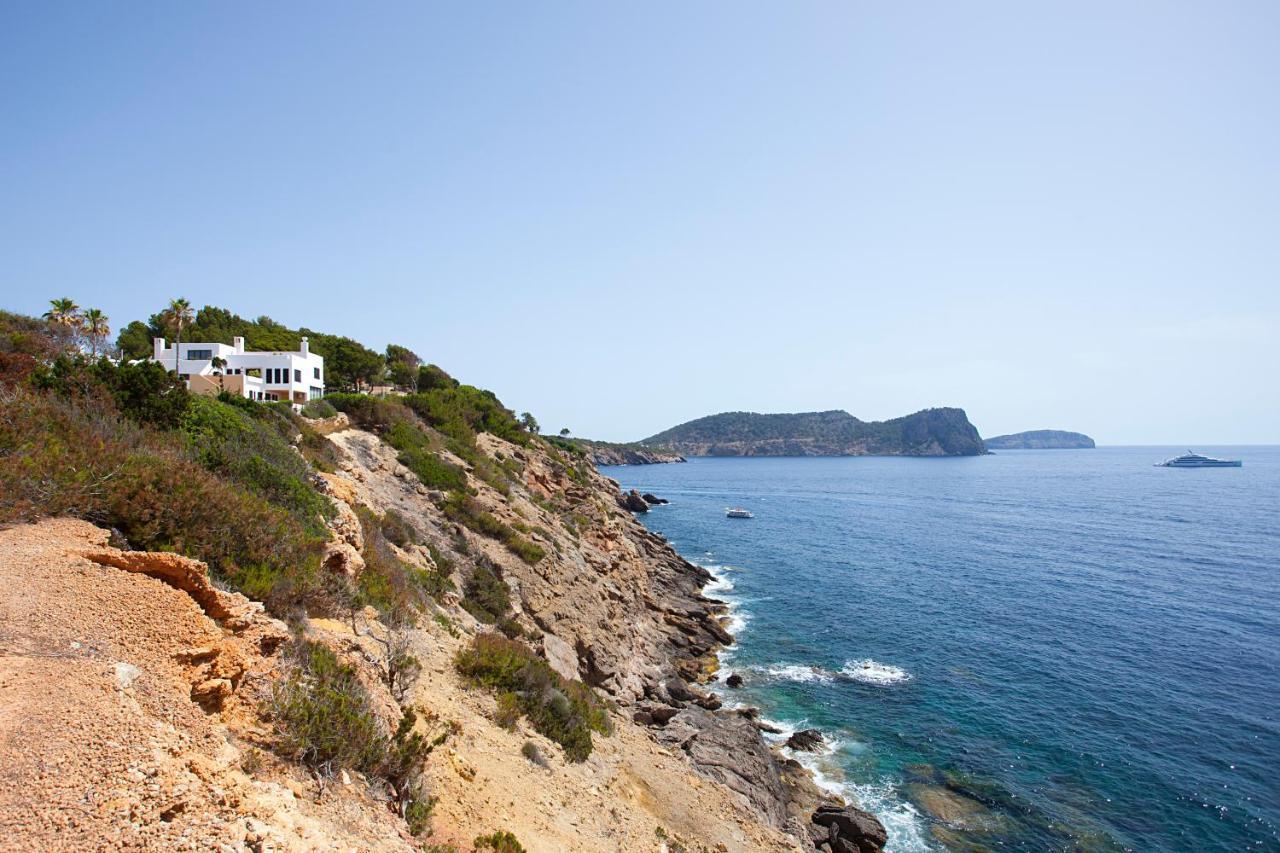 Apartamentos Club Cala Azul Làng Sant Carles de Paralta Ngoại thất bức ảnh