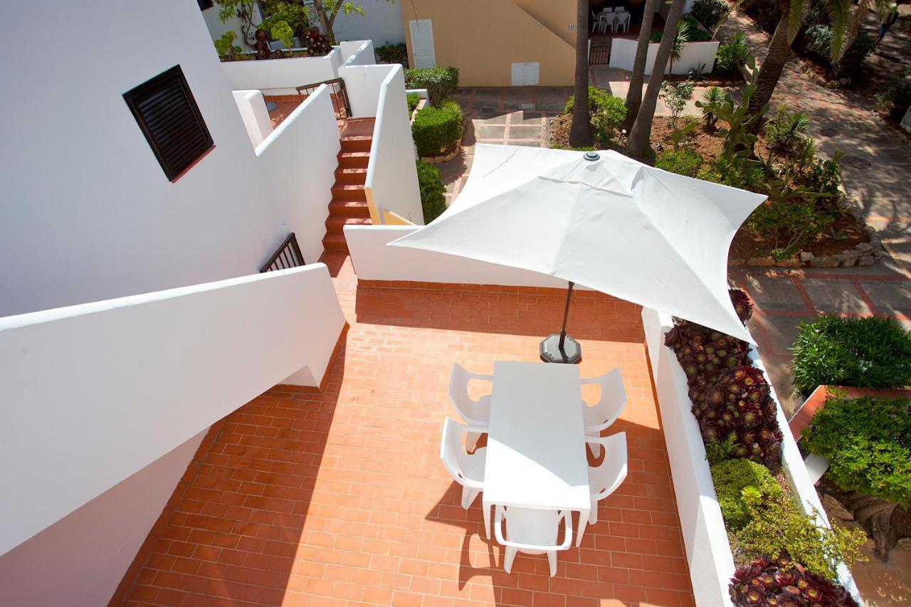 Apartamentos Club Cala Azul Làng Sant Carles de Paralta Ngoại thất bức ảnh