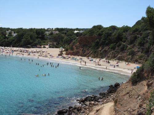Apartamentos Club Cala Azul Làng Sant Carles de Paralta Ngoại thất bức ảnh